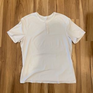 Lululemon mens 5 year basic short sleeve Henley white